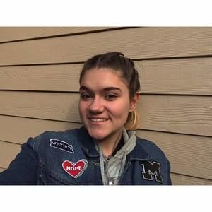 Meet your Posher, Macayla